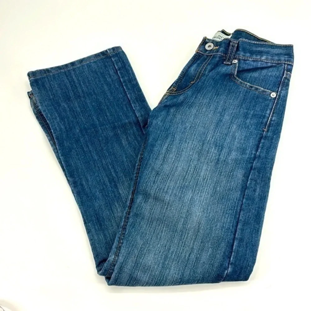 UEC Levi’s straight leg fit kids size 14